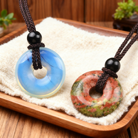 haute qualité, pierres minérales naturelles de guérison, quartz clair, forme libre, cristal irrégulier