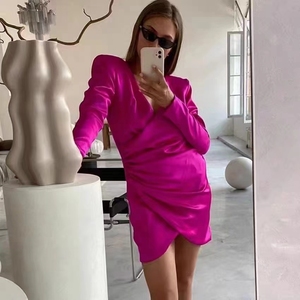 Vestidos sexy para mujer, tops sexy para mujer, trajes, vestidos, estilos mixtos, tamaños mixtos, vestidos nuevos Top sexy novedoso <span class=keywords><strong>de</strong></span> marca - Product Image 1