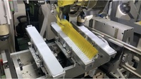 Machine PiiWay haute capacité 5 axes, 3 têtes (2 de perçage et 1 de tuftage) pour la finition de brosses et de balais