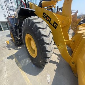LG956F Cargador de ruedas usado Marca China Cargador de ruedas usado Maquinaria de construcción para la venta - Product Image 3