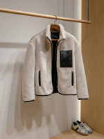 Veste Homme Personnalisée en Matériaux Mixtes, Doublure en Peau de Mouton Naturelle avec Bordures en Cuir et Fermeture Éclair Industrielle