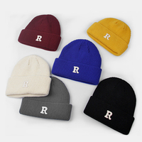 Mode personnalisée unisexe hiver tricot chaud chapeau pour hommes et femmes 100% haute qualité coton chapeau solide lettre motif