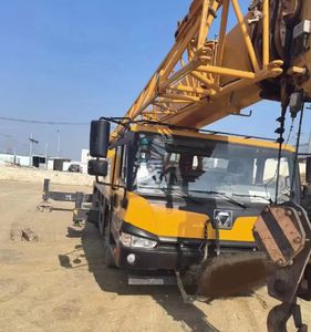 Grue mobile d'occasion Grue de camion d'occasion XCT25 XCT50 XCT100 XCT80 Grue allemande <span class=keywords><strong>Liebherr</strong></span> 500 tonnes 250t <span class=keywords><strong>200t</strong></span> LTM1500-8.1 LTM1250 LTM1200 - Product Image 6