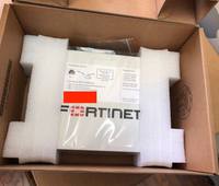 FS-224E-POE nouveau routeur pare-feu sans fil Fortinet d'origine avec fonctions de QoS FortiSwitch POE SNMP