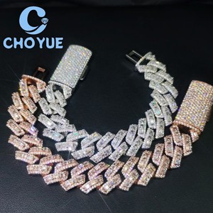 ลดราคาพิเศษ สร้อยข้อมือเงินแท้ 925 แบบ Cuban Link ขนาด 16 มม. ประดับเพชร VVS Moissanite  ผ่านการทดสอบเพชร  เครื่องประดับฮิปฮอป พร้อมใบรับรอง GRA - Product Image 5