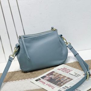 Couche supérieure en <span class=keywords><strong>cuir</strong></span> de vachette femmes <span class=keywords><strong>sac</strong></span> à bandoulière simple épaule pratique coque en <span class=keywords><strong>cuir</strong></span> souple multi-compartiment à la mode printemps été - Product Image 2