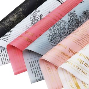 Papier d'emballage pour fleurs en film plastique semi-transparent de nouvelle conception avec impression intégrale de lettres d'amour - Product Image 2