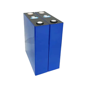 แบตเตอรี่ลิเธียมไอรอนฟอสเฟตแบบแท่งปริซึม 3.2V 280Ah สำหรับเก็บพลังงานแสงอาทิตย์ 6000 รอบการใช้งาน -30c~60c - Product Image 3