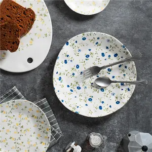Plato de cena de postre con patrón floral para decoración de boda fina de estilo nórdico, platos de porcelana con flores de cerámica para restaurante