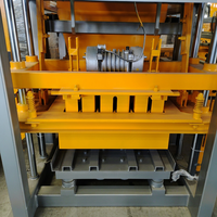 Ligne de production de briques en béton automatique hydraulique contrôlée par PLC QTJ4-20, haute qualité, économie d'énergie