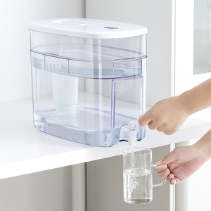 Carafe filtrante à eau Bluetech HS522 Fressia 7,<span class=keywords><strong>5</strong></span> L, <span class=keywords><strong>plastique</strong></span> sans BPA, manuelle, avec mesureur TDS intégré, ergonomique - Product Image 2