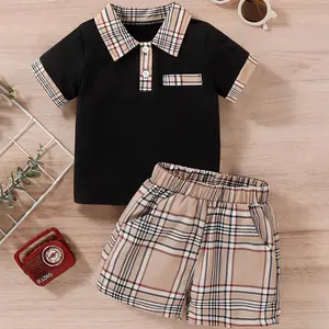 2024 Boutique Trẻ Em Quần Áo Chàng Trai Phong Cách Anh Ngắn Tay Polo T-Shirt Quần Short kẻ Sọc Đẹp Trai 2Pcs Trẻ Em Quần Áo Quần Áo Trẻ Em