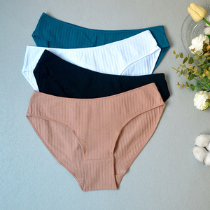 Culottes de bikini pour femmes en coton d'été, fines, sans couture, non étranglantes, taille basse, antibactériennes, fabrication chinoise - Product Image 3