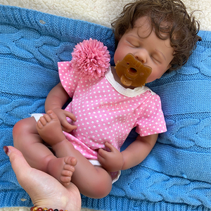 Bébé Reborn Afro-Américain avec Cheveux Implantés à la Main, 20 Pouces, Peau Foncée, Corps Entièrement en Silicone Souple, Poids Réaliste, Cadeaux de Collection - Product Image 3