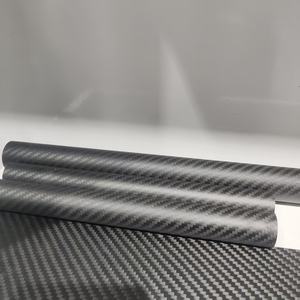 Tubes ronds en fibre de carbone légers et haute résistance avec une déformation stable sous charge et une durabilité accrue - Product Image 3