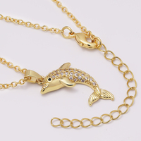 Collier pendentif dauphin plaqué or avec zircone cubique pavée, chaîne en acier inoxydable, thème vie marine, bijou pour femme, cadeau pour les vacances à la plage