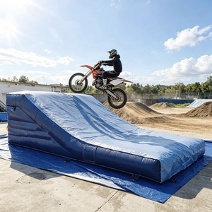 Colchón de Aterrizaje Inflable Gigante Portátil para Exteriores, para Bicicleta, Motocicleta, Salto Todoterreno, Entrenamiento de Acrobacias - Product Image 2