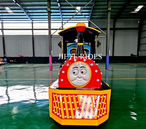 <span class=keywords><strong>Petit</strong></span> <span class=keywords><strong>train</strong></span> électrique de Noël de tourisme électrique d'utilisation de parc à thème professionnel à vendre pour le parc d'attractions - Product Image 6