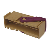 4E0971817 Connecteur AMP pour fil/câble en matériau PBT