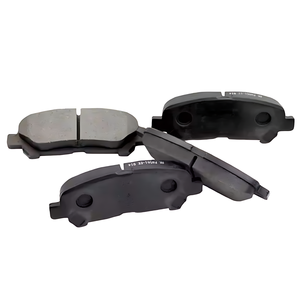 ผ้าเบรคหลังรุ่น04466-32030วัสดุกึ่งโลหะใช้ได้กับโตโยต้าไฮเอซและรุ่นอื่นๆ - Product Image 1