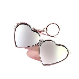 Espejo Compacto de Bolsillo de Metal Sublimable de Alta Calidad, Llavero Cosmético, Mini Espejo de <span class=keywords><strong>Maquillaje</strong></span> para Mujeres y Niñas - Product Image 4