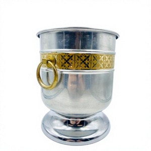 Cubo de hielo de acero inoxidable, diseño clásico redondo con banda dorada y asa de anillo, decoración para fiestas, exhibición de mesa, enfriador de vino - Product Image 1