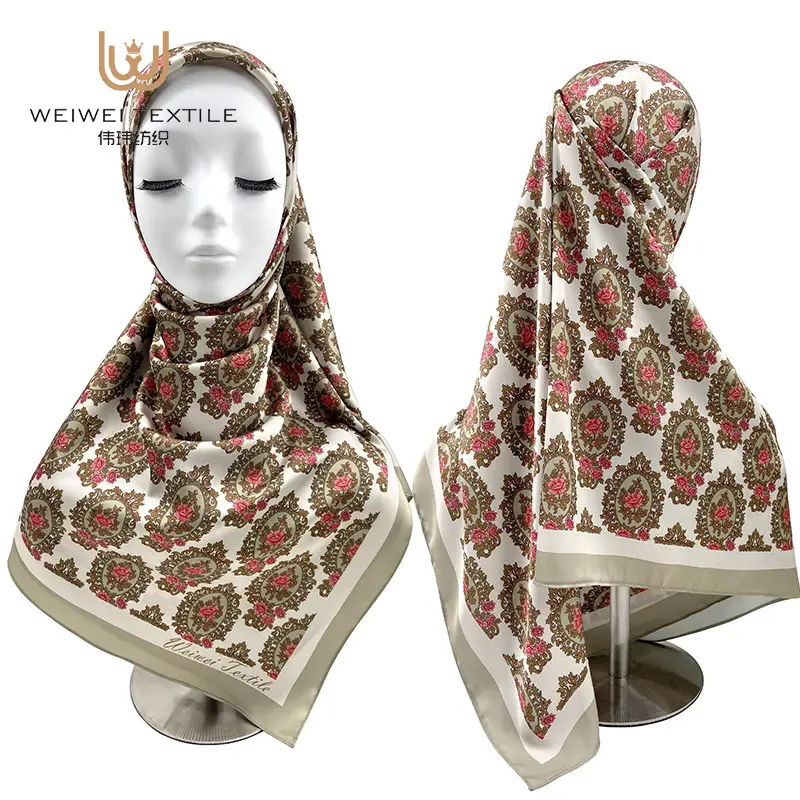 Individueller Tudung Bawal bedrucktes neues Design Satin Seide Hijab Schal für Damen