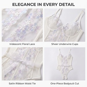 Body de lingerie féminin blanc en dentelle florale, style Teddy, en maille transparente, avec bonnets à armatures, décolleté en V profond, fines bretelles, coupe haute et entrejambe ouvert - Product Image 3