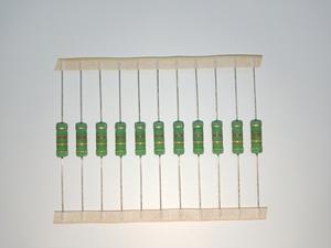 Gamme de valeurs de résistance : 1 R ~ 200 k. Série de résistances à film d'oxyde métallique MO 1% 2% 5% <span class=keywords><strong>4K3</strong></span> vert. - Product Image 3