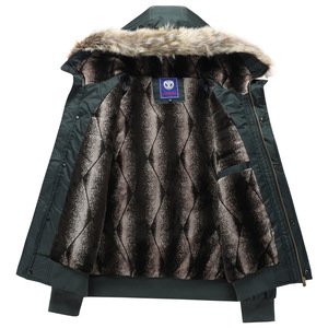 Veste bomber matelassée à col montant et à capuche de style vintage de luxe en gros, mode rétro, logo métallique, veste de vol matelassée, hiver - Product Image 6