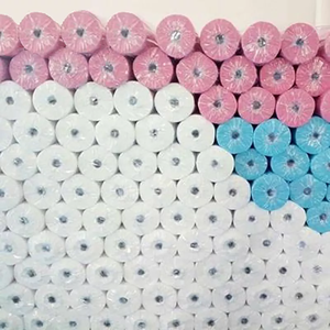 สีขาวสีฟ้าสีชมพู 25G ผ้า PP 80*180 ซม.ผ้าปูที่นอนแบบใช้แล้วทิ้งสําหรับนวด