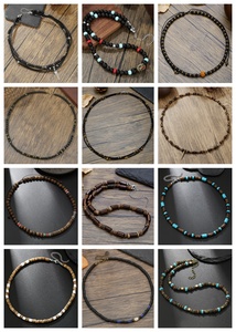 Kalung Kulit <span class=keywords><strong>Retro</strong></span> Multi Layer Grosir untuk Pria, Kalung Manik-manik Batu Agate Hitam, Kalung Liontin Segitiga Modis - Product Image 2