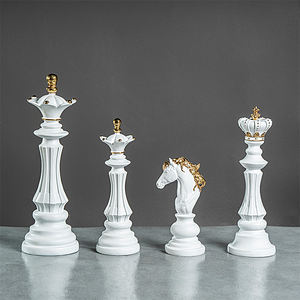 Set Catur Premium Kustom Hadiah Dekorasi Patung dan Figur Ornamen Produk Kerajinan Tangan - Product Image 4