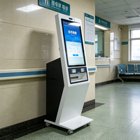 Terminal d'affichage tactile PCAP OEM personnalisé de 43 pouces prenant en charge le paiement biométrique par reconnaissance faciale pour la billetterie et les paiements médicaux