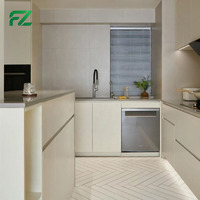 Meubles de cuisine modernes de luxe, style classique contemporain, Magic Corner, aluminium brillant, écologiques, résistants à l'eau, personnalisés