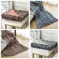 Tapis moelleux de chambre à coucher de salon tapis en peluche imprimé léopard moderne super doux et confortable
