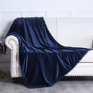 Super <span class=keywords><strong>ofertas</strong></span> Eco-Friendly Pom franela Fleece manta suave Fuzzy One-Ply de punto para el hogar y Picnic - Product Image 3