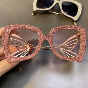 2022 Neuankömmling bling bling Schmetterling Rahmen Diamanten kil lentes color idas dinding Moissan ite Sonnenbrille