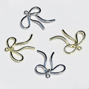 Pendentif nœud géométrique irrégulier en alliage de zinc plaqué or et argent, pour chaîne de téléphone DIY et breloque de sac, Été 2024, Origine Jinhua - Product Image 4