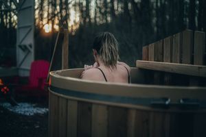 Bain à remous extérieur de luxe en cèdre pour 5 <span class=keywords><strong>personnes</strong></span>, chauffé au bois, moderne, avec fonction massage et natation pour 6 <span class=keywords><strong>personnes</strong></span> par BROPOOLS - Product Image 6