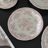 Ensemble de tasses et d'assiettes en céramique à imprimé floral rose européen avec un design en dentelle en relief, ensemble d'assiettes à dîner vintage pour mariage