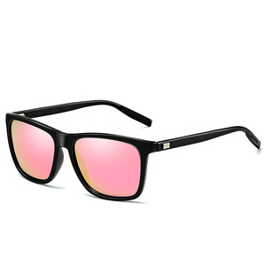 <span class=keywords><strong>Occhiali</strong></span> <span class=keywords><strong>da</strong></span> <span class=keywords><strong>Sole</strong></span> Polarizzati <span class=keywords><strong>da</strong></span> Ciclismo in Alluminio e Magnesio per <span class=keywords><strong>Uomo</strong></span> e Donna, Classici <span class=keywords><strong>Occhiali</strong></span> <span class=keywords><strong>da</strong></span> Esterno per Guida - Product Image 4