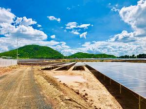 Pieux vissés galvanisés à chaud, ancres hélicoïdales pour la fondation de systèmes solaires et le soutien des bâtiments - Product Image 6
