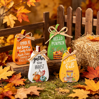 Lot de 4 centres de table en bois en forme de citrouille avec slogans d'automne et nœuds en raphia. pour les fêtes de Thanksgiving, les dîners de la récolte et la décoration saisonnière