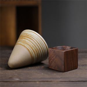 MSH Creative Mug à café <span class=keywords><strong>en</strong></span> poterie rustique vintage avec base <span class=keywords><strong>en</strong></span> <span class=keywords><strong>bois</strong></span>, tasse à <span class=keywords><strong>latte</strong></span> art <span class=keywords><strong>en</strong></span> forme d'entonnoir, mug à eau pour la maison - Product Image 2