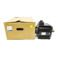 Komponen Otomasi Asli Terlaris R88m-k5k020t-s2 Sistem Plc Kontrol Terprogram Industri Baru Asli