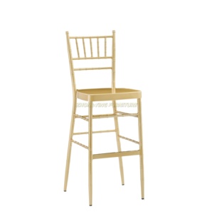 Chaise de tabouret de bar en métal doré Chiavari à vendre - Product Image 1