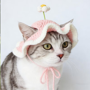 Gorro de bebé de ganchillo, gorro de sol tejido con pompón de flor y borde con volantes para niños, viajes, actividades al aire libre. Se acepta personalización. - Product Image 1