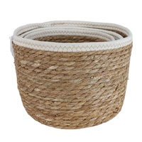 Paniers et plateaux en paille bon marché, tissage de paniers en paille
