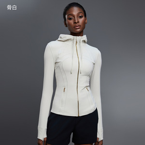 <span class=keywords><strong>Veste</strong></span> de <span class=keywords><strong>sport</strong></span> à capuche pour <span class=keywords><strong>femme</strong></span> coupe ajustée poche à fermeture éclair en métal logo personnalisé <span class=keywords><strong>grande</strong></span> <span class=keywords><strong>taille</strong></span> <span class=keywords><strong>veste</strong></span> de yoga de fitness en plein air d'hiver - Product Image 3